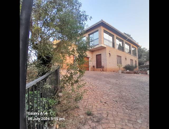 3 BEDROOM HOUSE FOR SALE IN SAFARI GARDENS